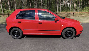 Škoda Fabia 1.4 50kw (2 foto / 3)