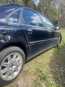 Volvo S80 , 2.4 (3 foto / 6)