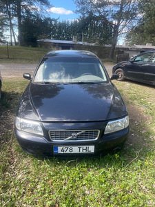 Volvo S80 , 2.4 (4 foto / 6)