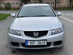HONDA ACCORD TOURER (3 фото из 11)