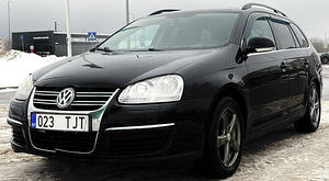 VOLKSWAGEN GOLF (3 foto / 10)