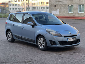 RENAULT MEGANE SCENIC (2 foto / 10)