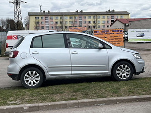 VOLKSWAGEN GOLF PLUS (5 фото из 10)