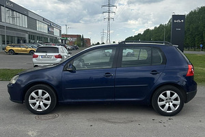 VOLKSWAGEN GOLF (3 foto / 10)