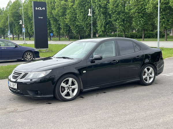SAAB 9-3
