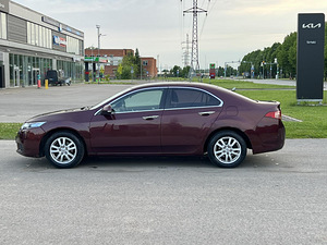 HONDA ACCORD (4 foto / 10)