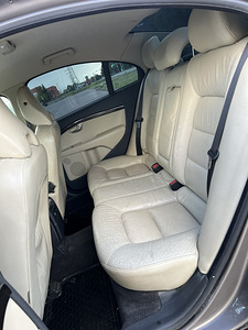 VOLVO S80 (10 фото из 10)