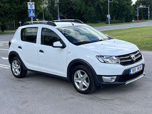 DACIA SANDERO (2 фото из 10)