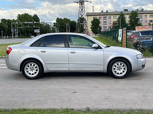 AUDI A4 (4 фото из 10)