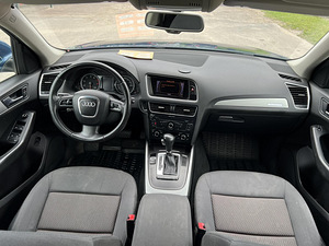AUDI Q5 (9 foto / 11)
