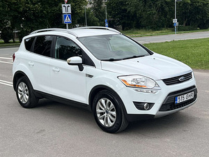 FORD KUGA (2 foto / 12)