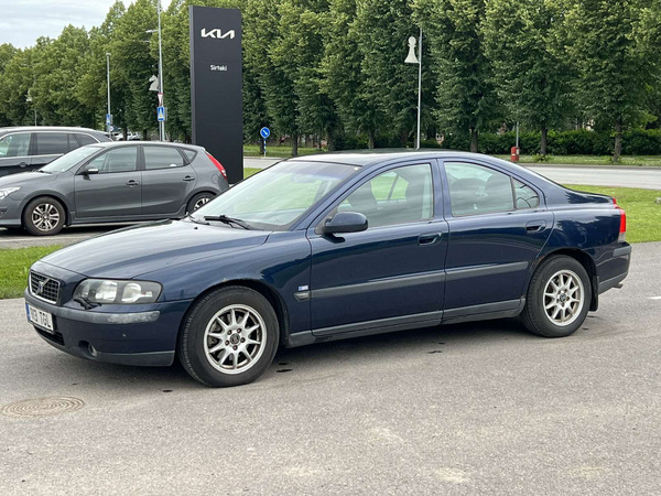 VOLVO S60