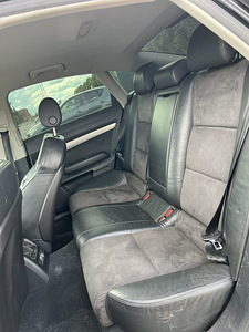 AUDI A6 (10 фото из 10)