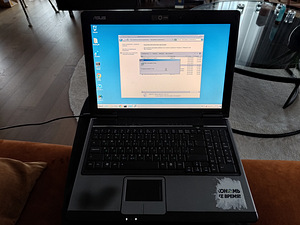 ASUS X55SR 3GB, 128SSD (1 foto / 9)