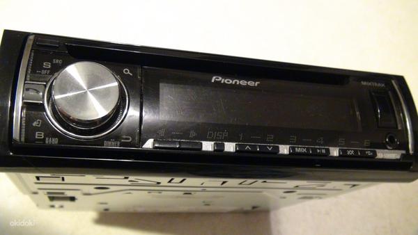 Pioneer DEH-X5600BT (фото #2)