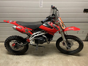 Мотокросс/питбайк 125cc (1 фото из 8)