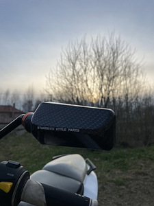 Aprilia sr50r 50cc (5 foto / 9)