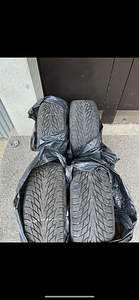 Шины Nokian 245/45/18 (1 фото из 6)