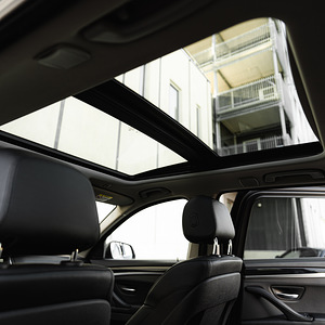 BMW 520D B47 2.0 140Kw (14 foto / 15)