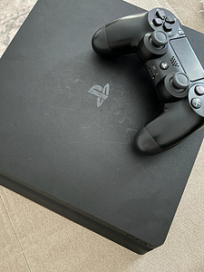 Ps4 игровая приставка (1 фото из 1)