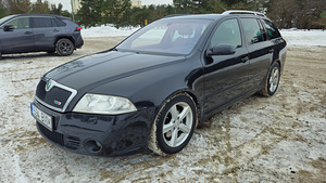 Продам автомобиль Skoda Octavia vRs (1 фото из 10)