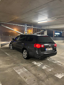 VOLKSWAGEN PASSAT (4 foto / 5)