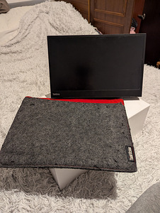 Müüa: Lenovo ThinkVision M14 kaasaskantav monitor