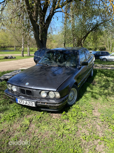BMW e34 520i (фото #1)