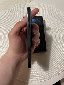 iPhone 12 про 128 (5 фото из 5)