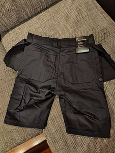 Helly Hansen новые рабочие шорты (2 фото из 3)
