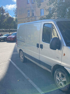 Prodajetsa gruzavoi mikroavtobus (3 foto / 4)