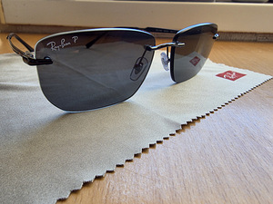 Ray-Ban polarized sunglasses (4 foto / 4)