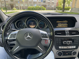 MERCEDES-BENZ C 180 CDI (9 foto / 10)