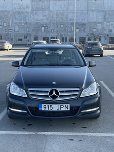 Mercedes-Benz C 180 2.1 88 kW (1 foto / 8)