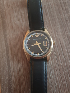 Müün kellad Emporio Armani 100€ (kaubik) uued maksavad 325€ (2 foto / 2)