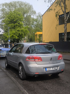 Vel satis Renault (4 foto / 5)