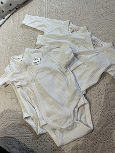 Beebi bodyd Zara (4 foto / 4)