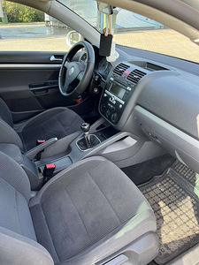 Müün usaldusväärset autot (7 foto / 9)