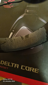 Asus rog delta core (5 foto / 7)
