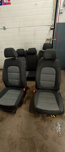 Skoda Superb 2 2012 salong (6 foto / 6)