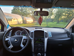 CHEVROLET CAPTIVA 1.991 110 kW - 07 (8 foto / 10)