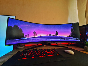 Samsung 49" Odyssey G9 Gaming Monitor (2 foto / 3)