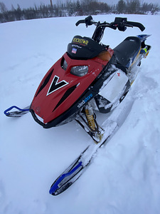 Ski Doo MXZ 800 Rotax 108kW (1 foto / 8)