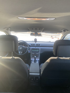 Volswagen Passat B7 (11 foto / 14)