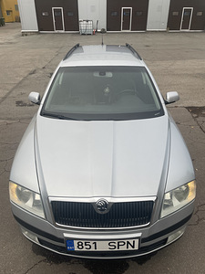 Skoda Octavia2.0d automat (1 foto / 15)