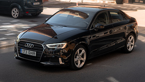 Audi A3 Limousine 1.6 TDI 85kW (3 foto / 13)