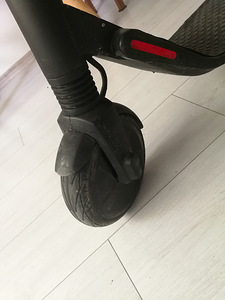 Elektriline roller Ninebot Segway Es4 (3 foto / 5)