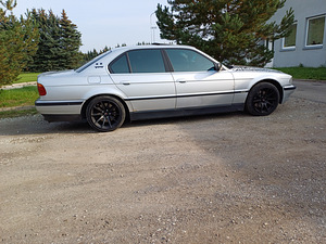 Müüa/ vahetada E38 728i (14 foto / 15)