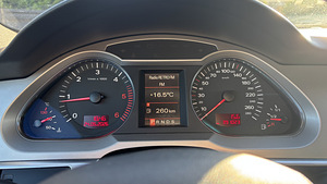 Audi A6 C6 3.0 TDI 171kW Quattro S-line (15 foto / 15)