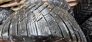 275/60 R20 115T Good Year UltraGrip Ice Arctic SUV4x4 (4 foto / 7)